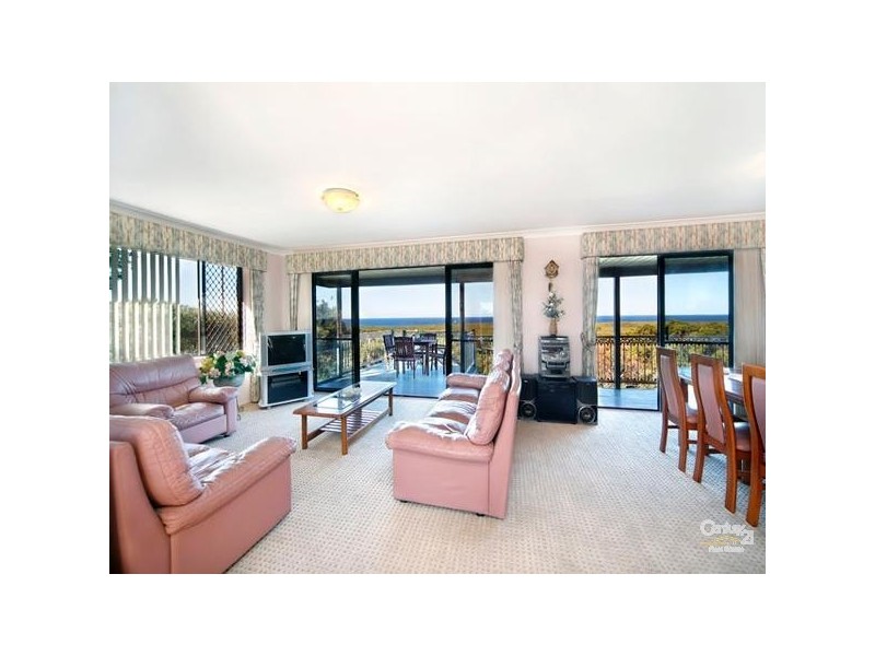 44 ERIC STREET, Bundeena NSW 2230