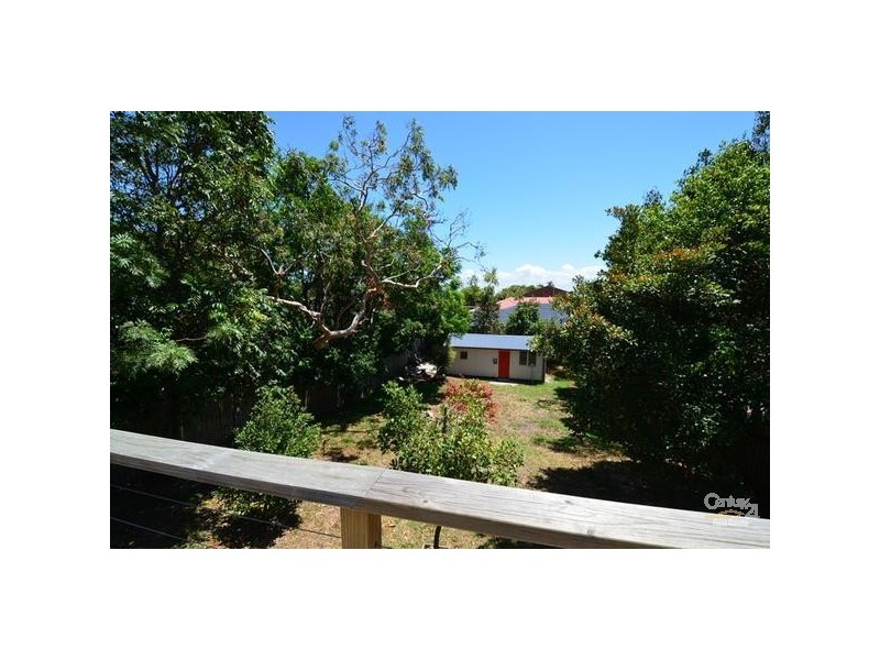 33 ERIC STREET, Bundeena NSW 2230