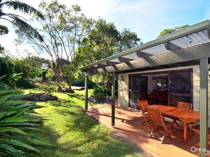 48 BOURNEMOUTH STREET, Bundeena NSW 2230