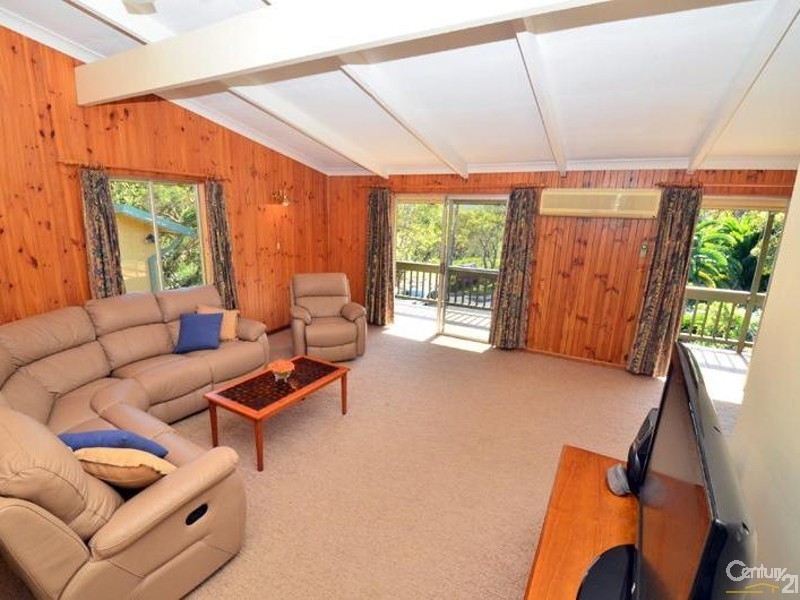 48 BOURNEMOUTH STREET, Bundeena NSW 2230