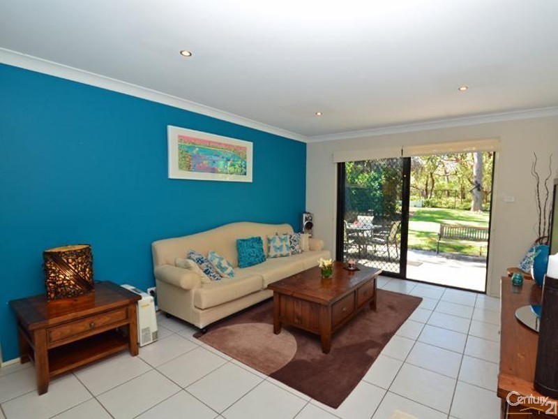 8 KING STREET, Maianbar NSW 2230