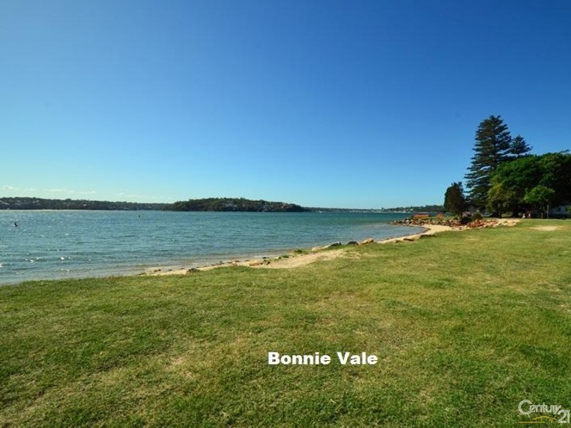 28 SIMPSON ROAD, Bundeena NSW 2230