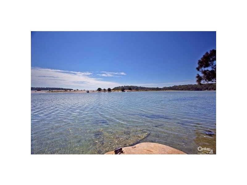 17 Pacific Crescent, Maianbar NSW 2230