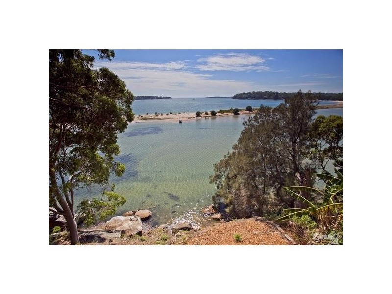 17 Pacific Crescent, Maianbar NSW 2230