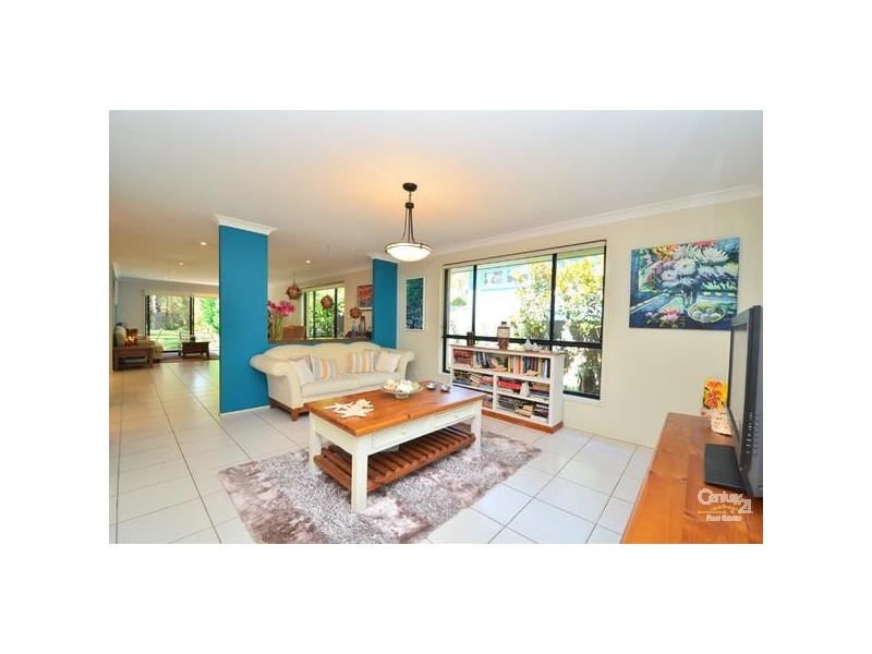 8 KING STREET, Maianbar NSW 2230