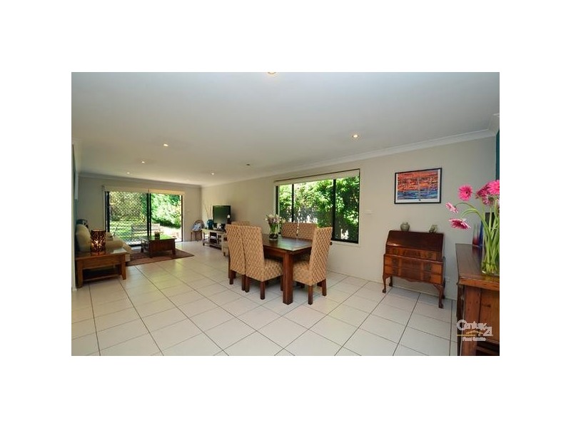 8 KING STREET, Maianbar NSW 2230