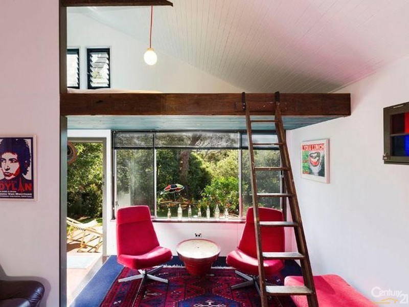 51 SCARBOROUGH STREET, Bundeena NSW 2230