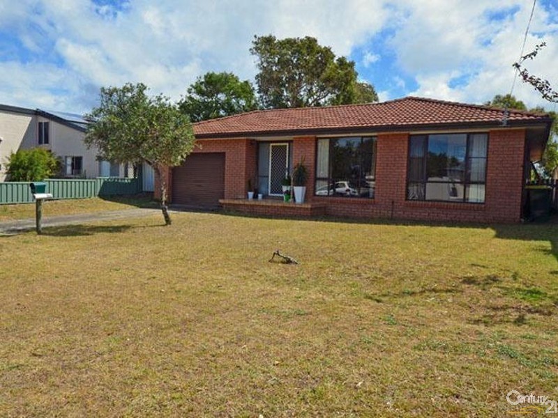 65 ERIC STREET, Bundeena NSW 2230