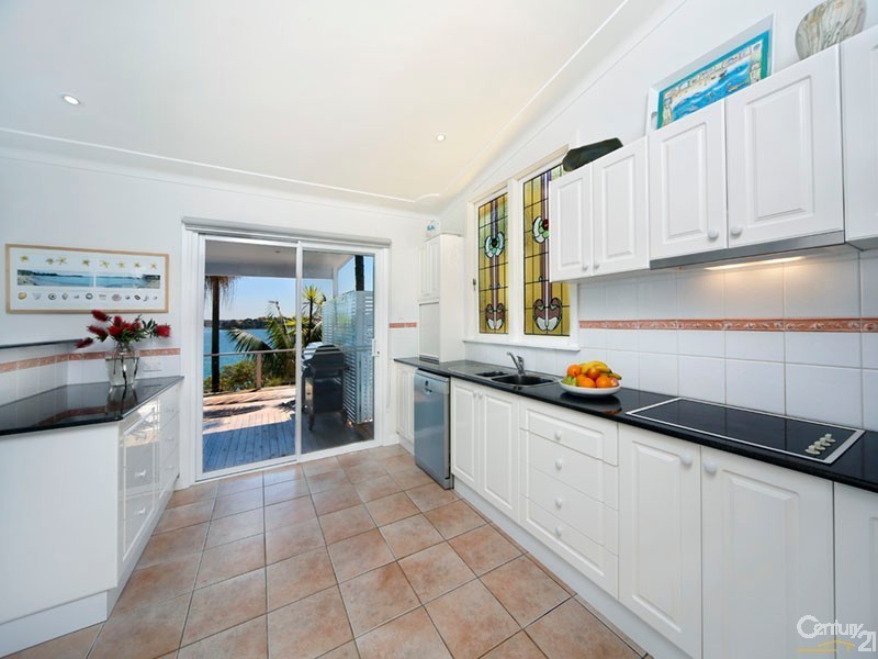 29 THE LAMBETH WALK, Bundeena NSW 2230