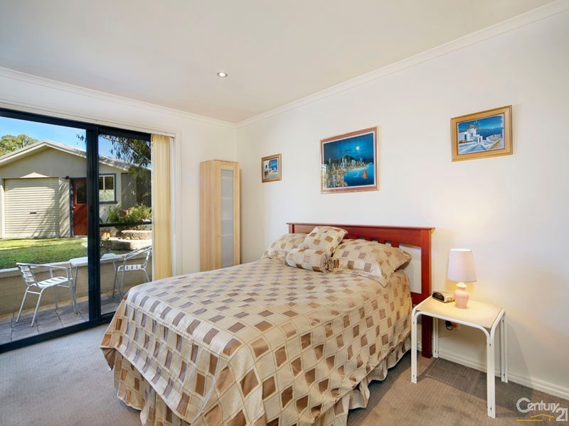 18 NEIL STREET, Bundeena NSW 2230