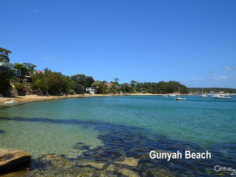 18 NEIL STREET, Bundeena NSW 2230