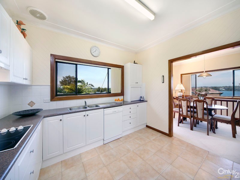 1 BOURNEMOUTH STREET, Bundeena NSW 2230