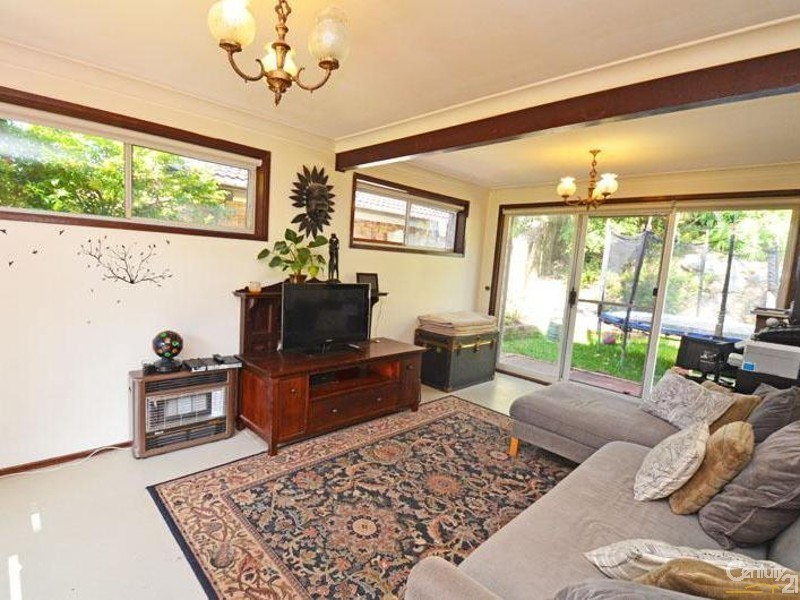 28 BROOKE STREET, Yarrawarrah NSW 2233