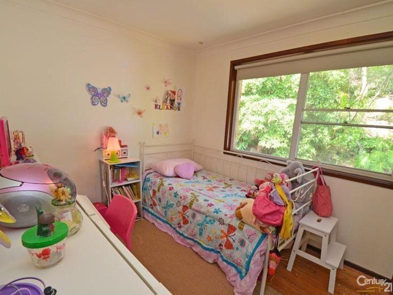 28 BROOKE STREET, Yarrawarrah NSW 2233