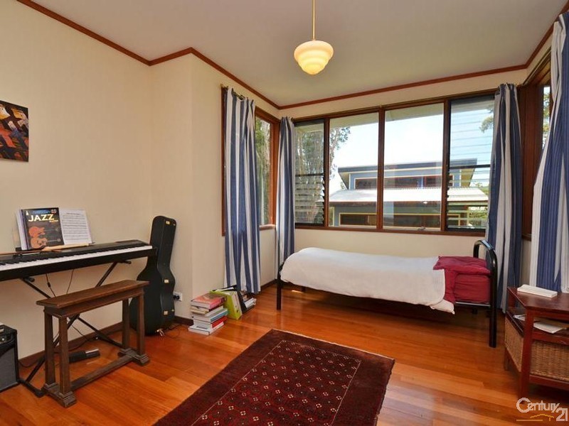 48 SCARBOROUGH STREET, Bundeena NSW 2230