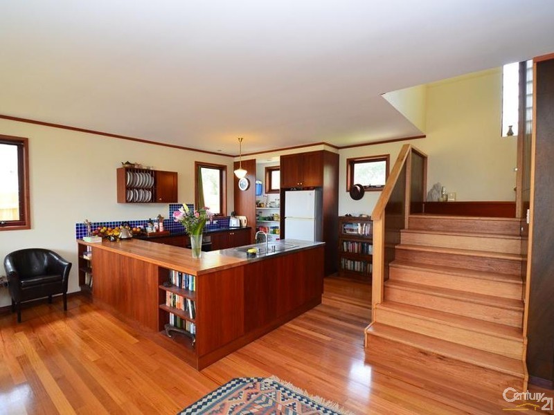 48 SCARBOROUGH STREET, Bundeena NSW 2230