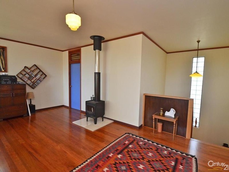 48 SCARBOROUGH STREET, Bundeena NSW 2230