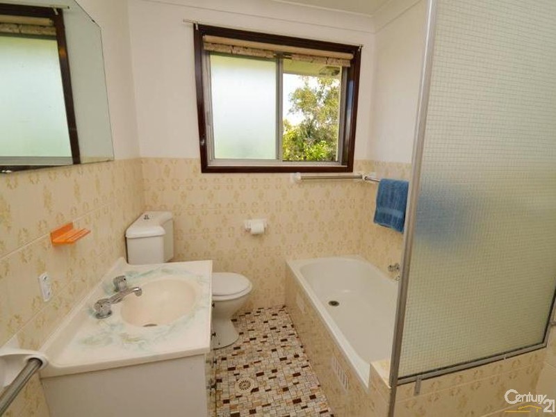 3 BOMBORA AVENUE, Bundeena NSW 2230