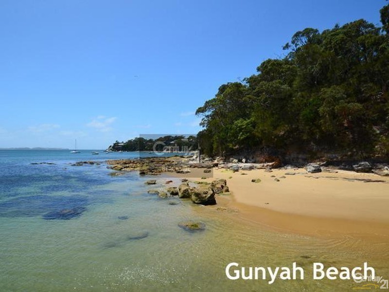 2 The Avenue, Bundeena NSW 2230
