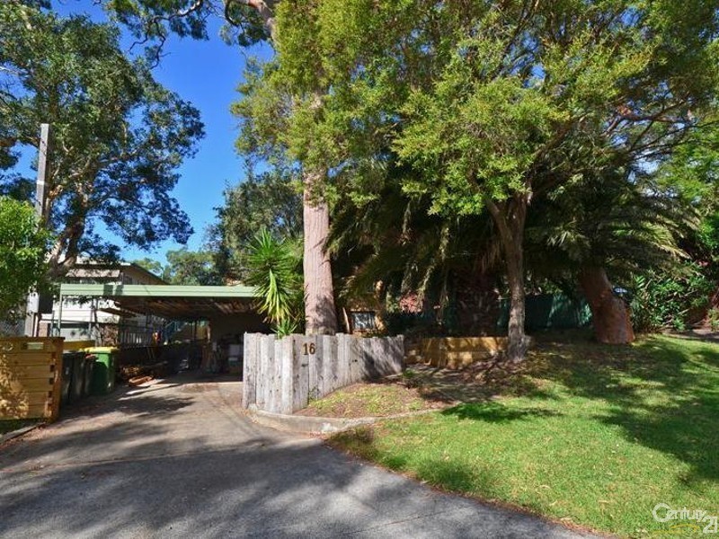 16 KARA KAROOK STREET, Maianbar NSW 2230