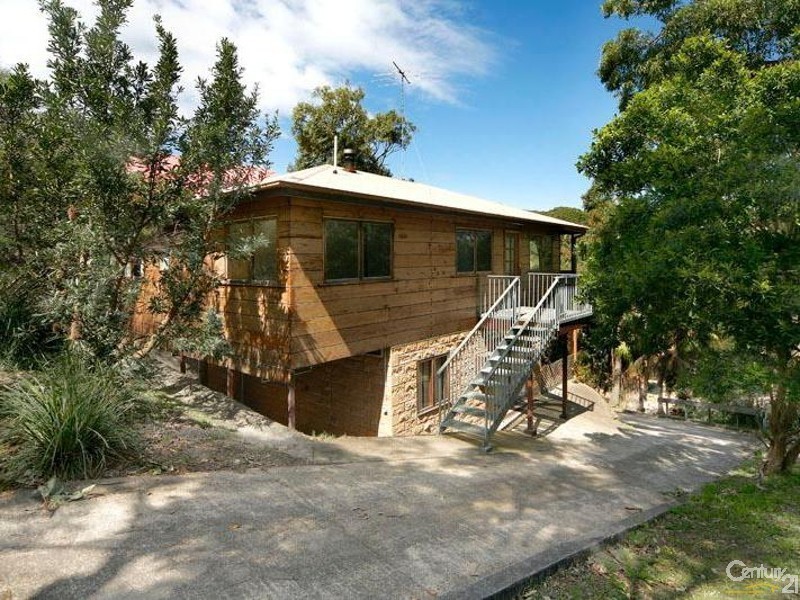 53 BEACHCOMBER AVENUE, Bundeena NSW 2230