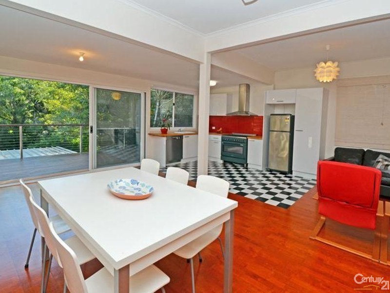 25 BRIGHTON STREET, Bundeena NSW 2230