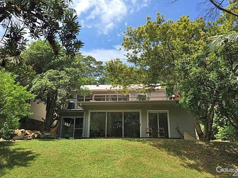 25 BRIGHTON STREET, Bundeena NSW 2230