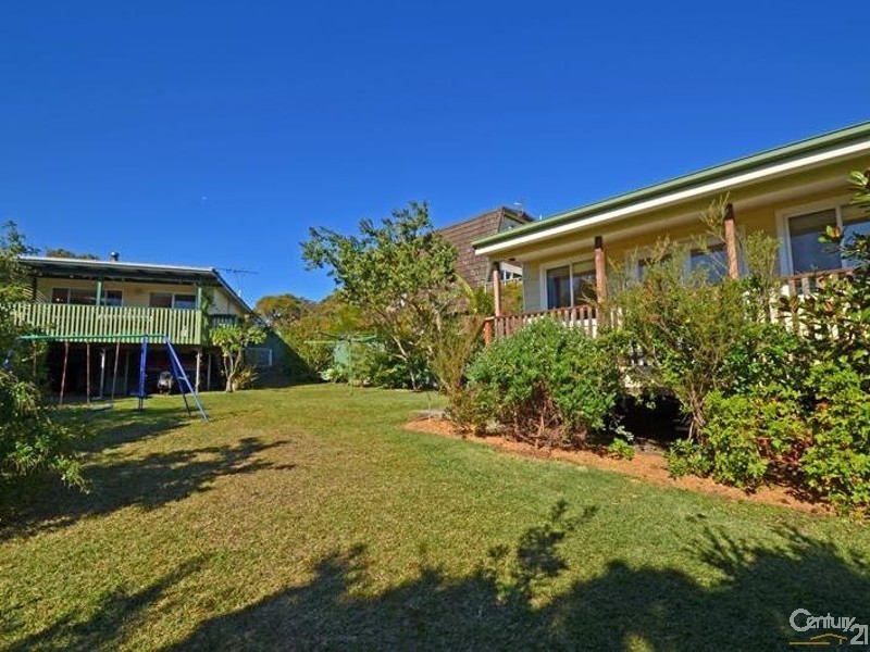 15 BOURNEMOUTH STREET, Bundeena NSW 2230