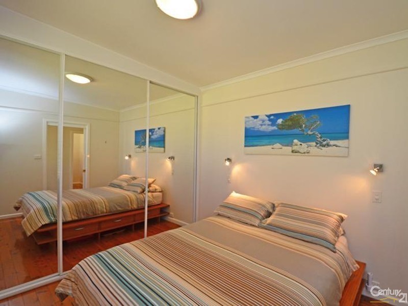 15 BOURNEMOUTH STREET, Bundeena NSW 2230