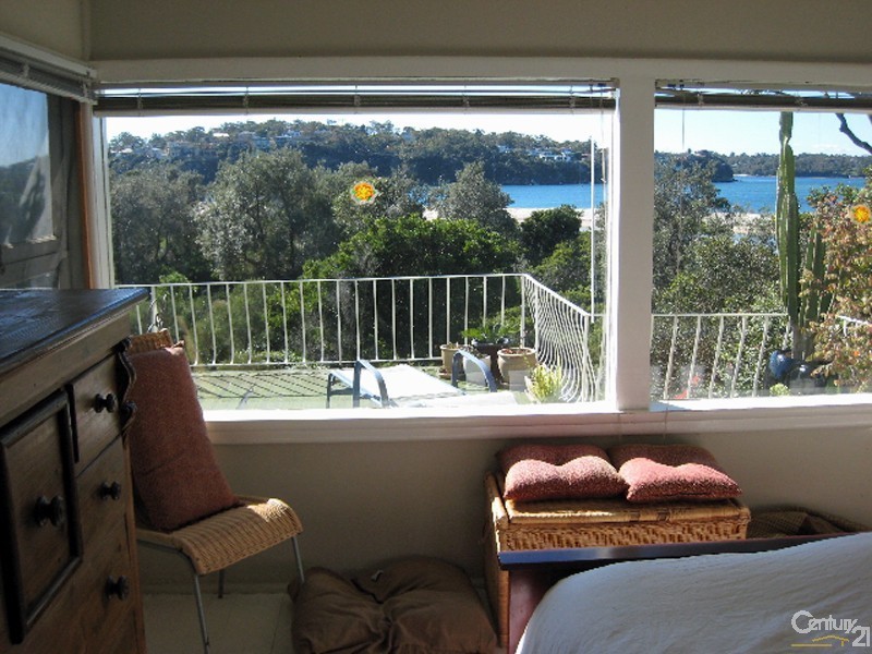 51 PACIFIC CRESCENT, Maianbar NSW 2230