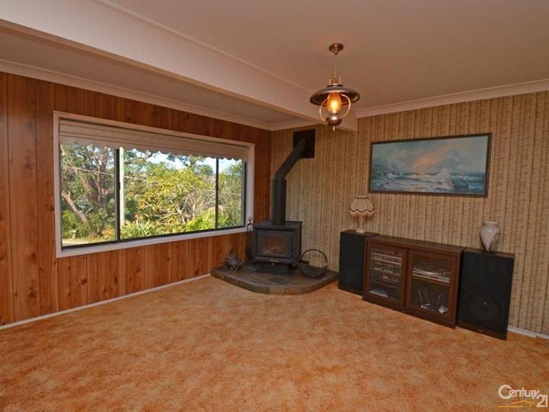 9 SHORT AVENUE, Bundeena NSW 2230
