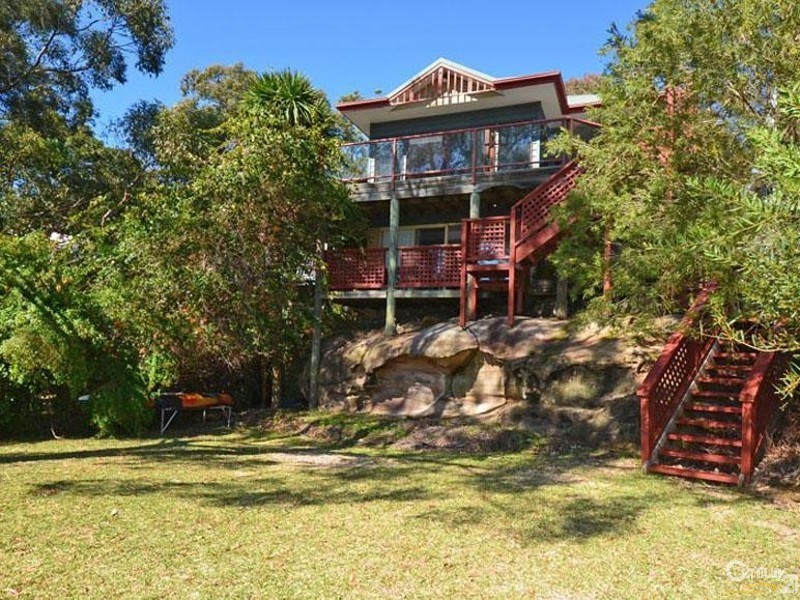 63 PACIFIC CRESCENT, Maianbar NSW 2230