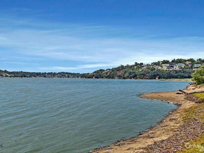 63 PACIFIC CRESCENT, Maianbar NSW 2230