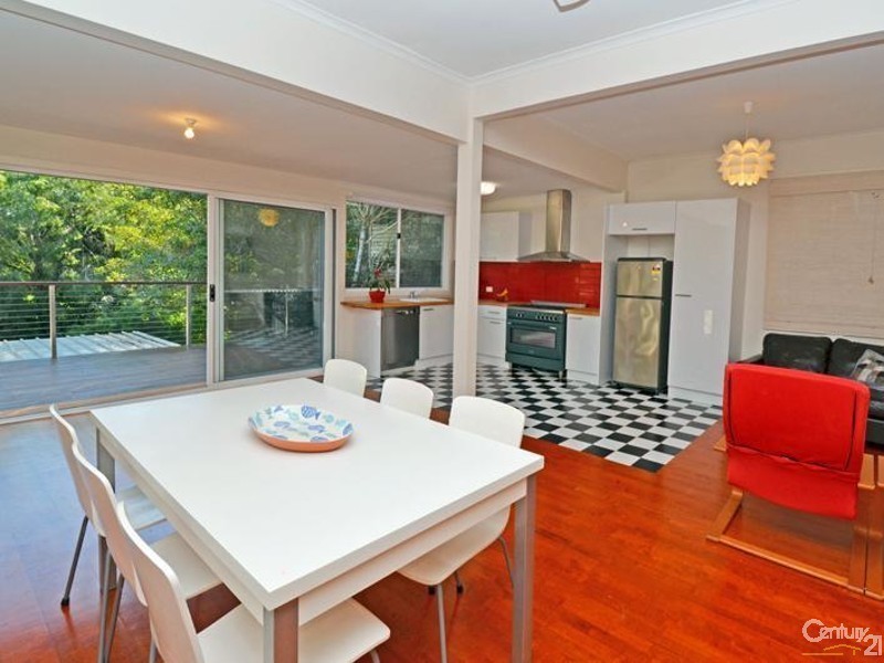 25 BRIGHTON STREET, Bundeena NSW 2230