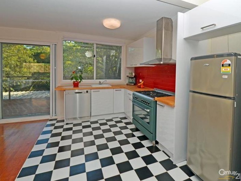 25 BRIGHTON STREET, Bundeena NSW 2230