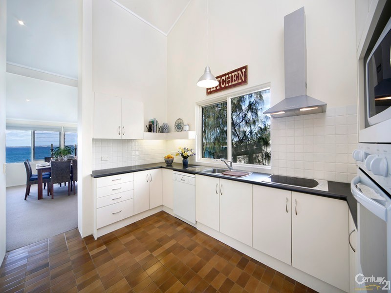 7-9 NEIL STREET, Bundeena NSW 2230