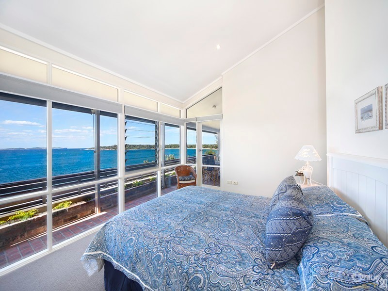 7-9 NEIL STREET, Bundeena NSW 2230