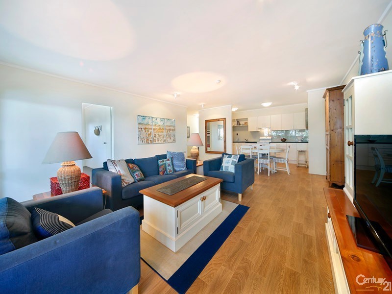 7-9 NEIL STREET, Bundeena NSW 2230