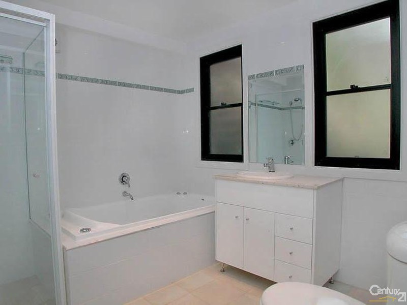 133A PACIFIC CRESCENT, Maianbar NSW 2230