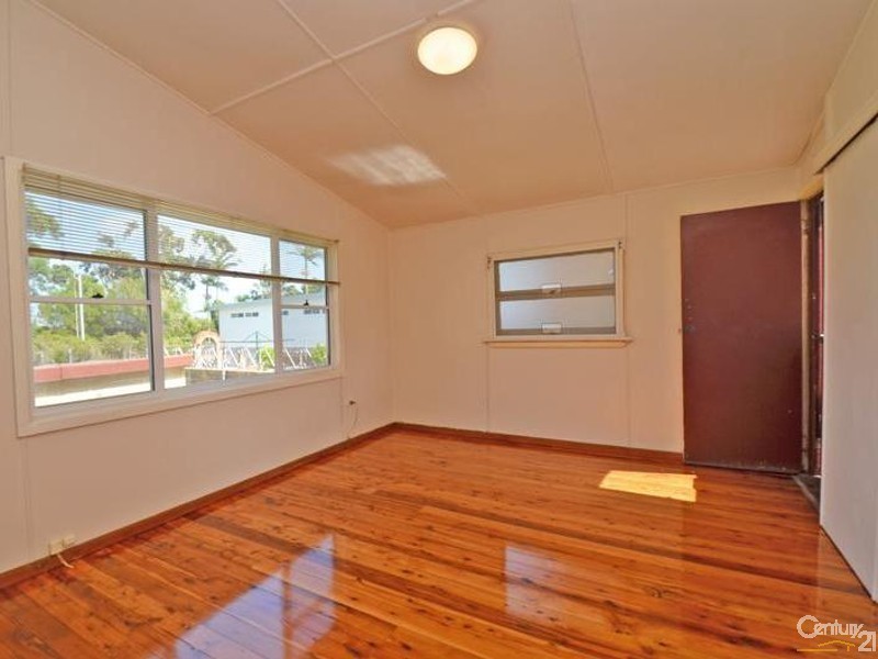 65 BOURNEMOUTH STREET, Bundeena NSW 2230