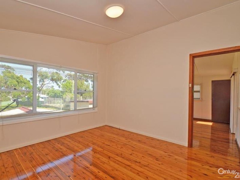 65 BOURNEMOUTH STREET, Bundeena NSW 2230