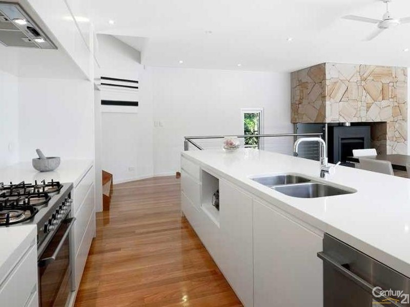 9 39-43 Scarborough Street, Bundeena NSW 2230