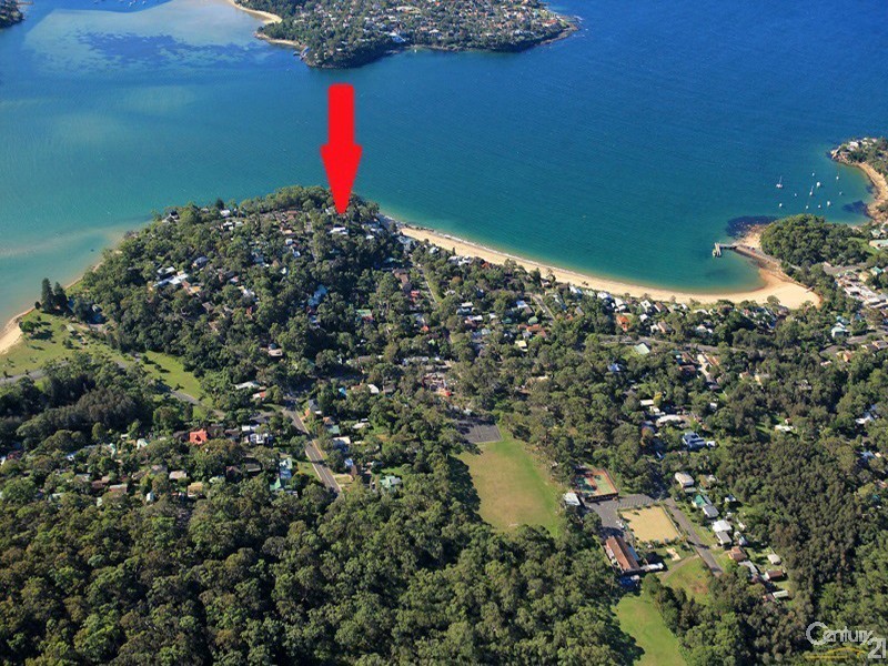 4 CRAMMOND AVENUE, Bundeena NSW 2230