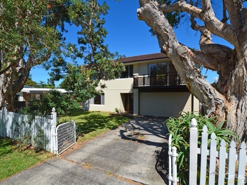 3 BOMBORA AVENUE, Bundeena NSW 2230