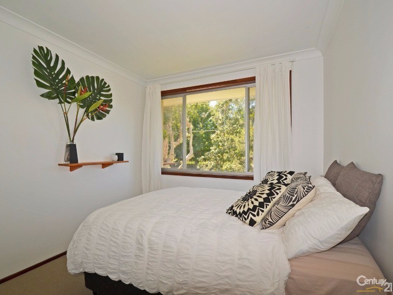 3 BOMBORA AVENUE, Bundeena NSW 2230