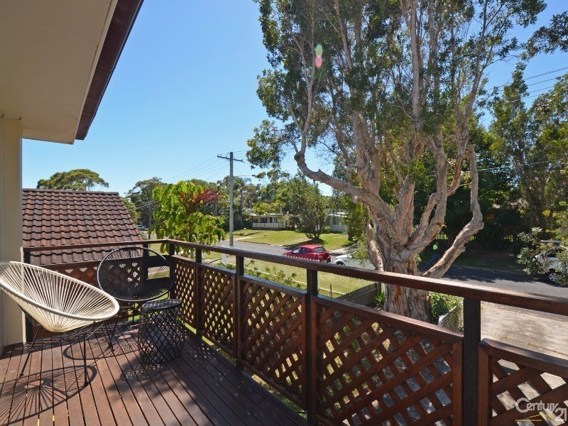 3 BOMBORA AVENUE, Bundeena NSW 2230