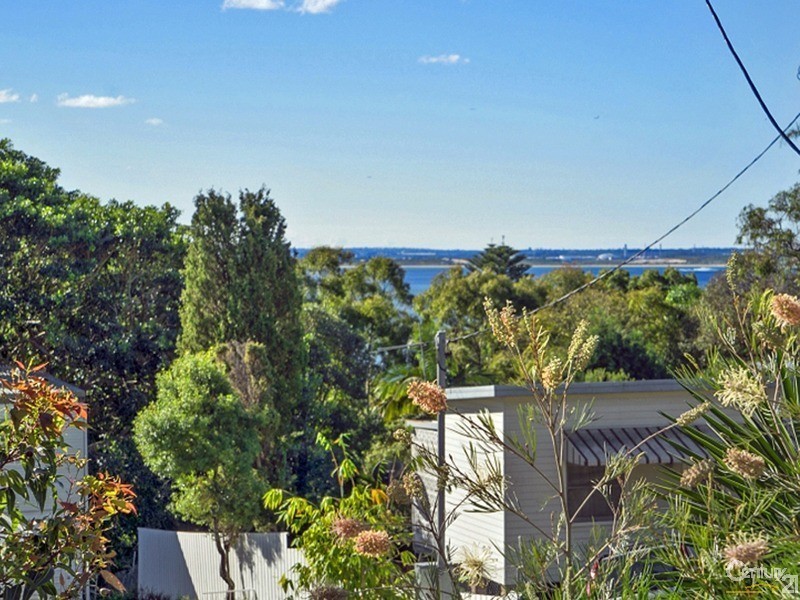 12A BAKER STREET, Bundeena NSW 2230