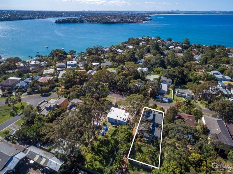 12A BAKER STREET, Bundeena NSW 2230