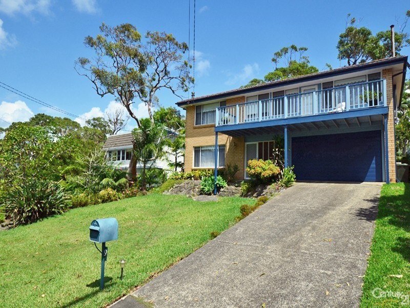 9 SHORT AVENUE, Bundeena NSW 2230