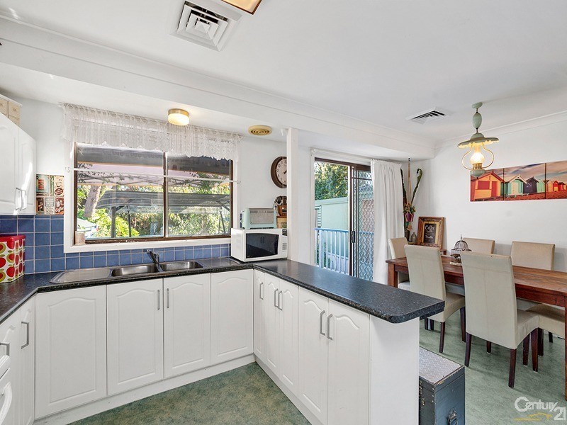 9 SHORT AVENUE, Bundeena NSW 2230